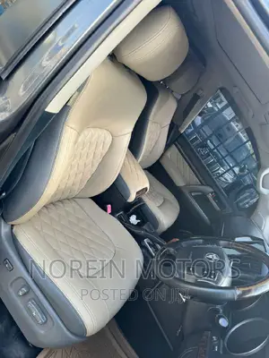 Toyota Land Cruiser 2017 Gray