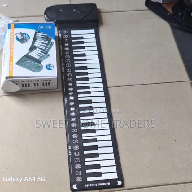 Foldable Piano - main view