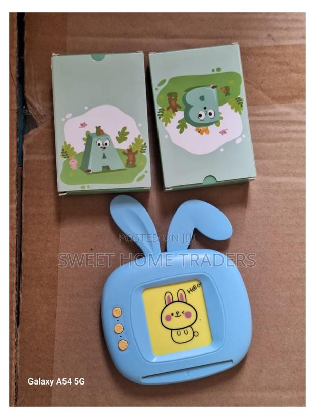 Talking Flashcard With 2 Cards - main view