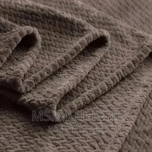 High Quality Throw Blankets