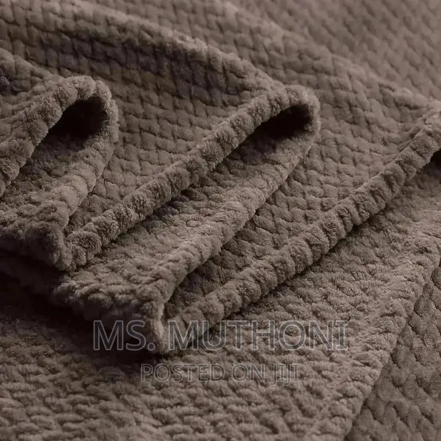 High Quality Throw Blankets