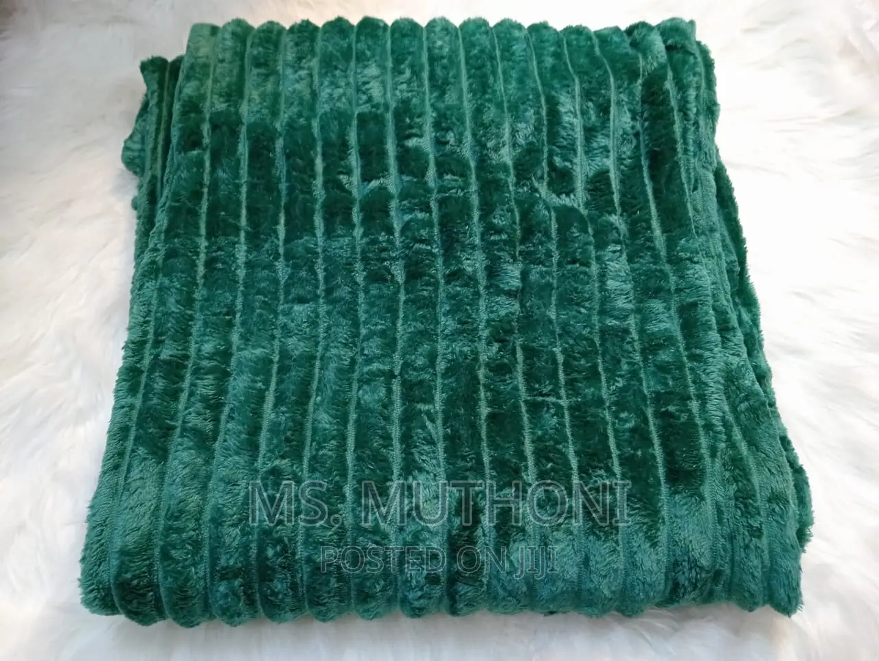 High Quality Throw Blankets