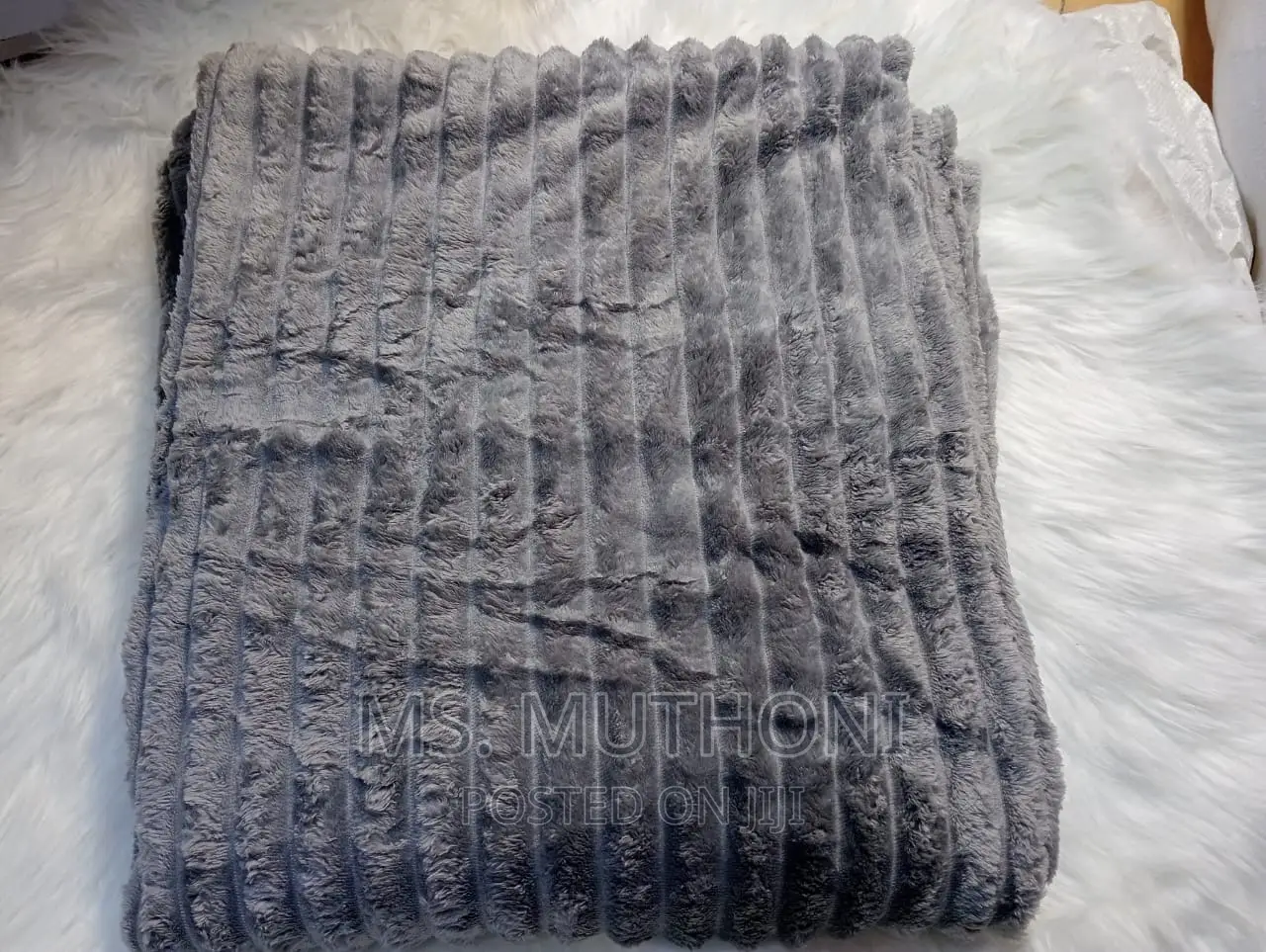 High Quality Throw Blankets