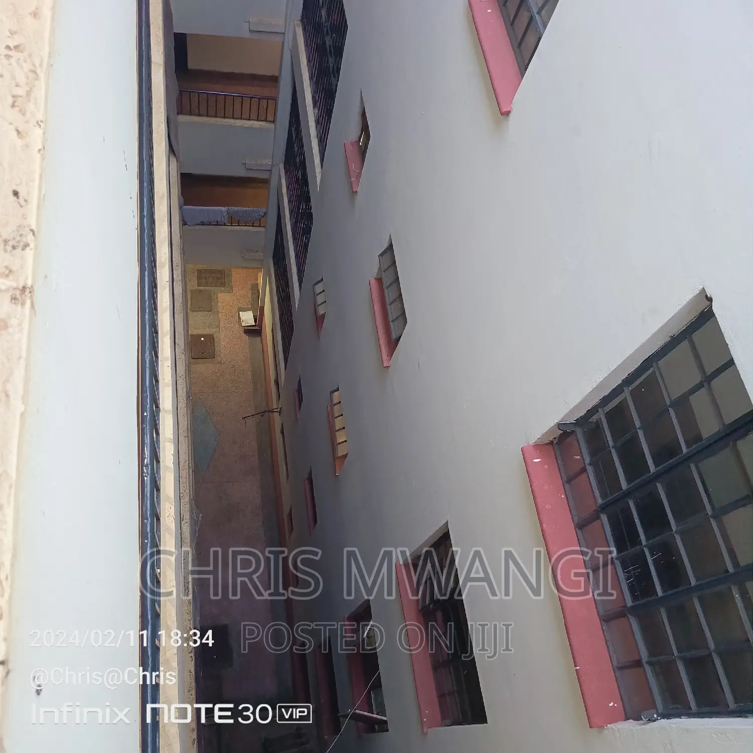 2bdrm Block of Flats in Thindigua Estate for sale