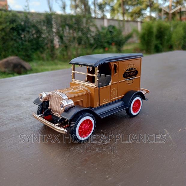 Vintage Style Antique Toy Cars for Boys Girls Toys