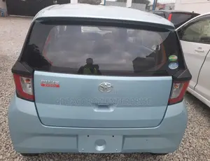 Toyota Pixis Epoch 2016 Blue