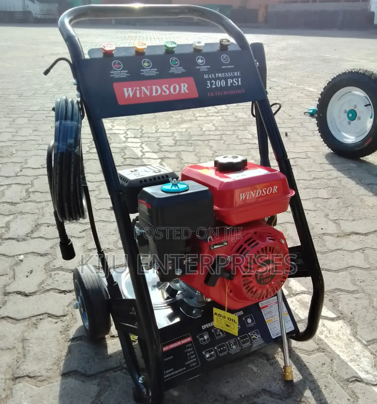 Windsor Gasoline Carwash Machine