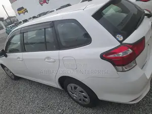 Toyota Corolla Fielder 2017 White