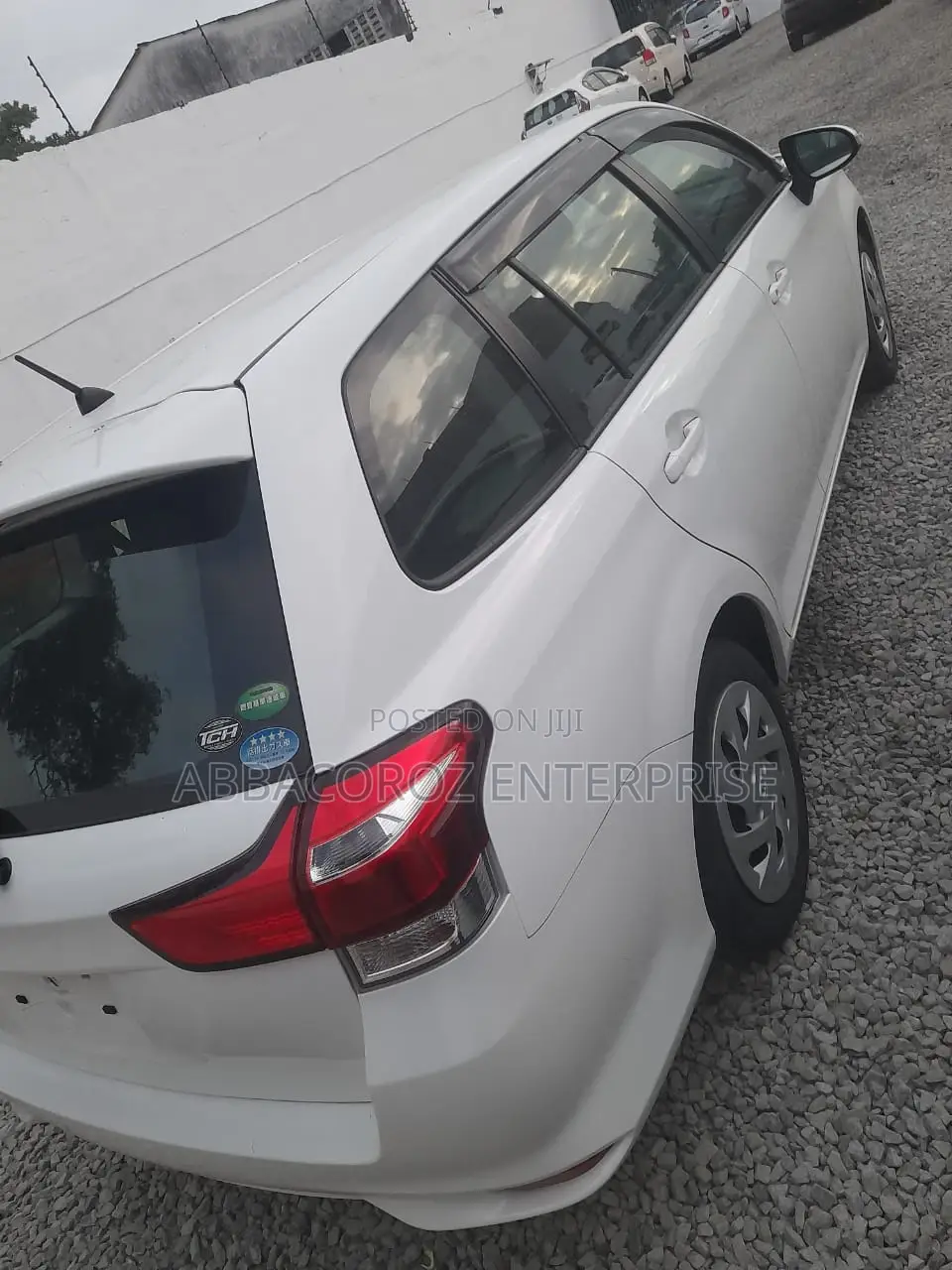 Toyota Corolla Fielder 2017 White