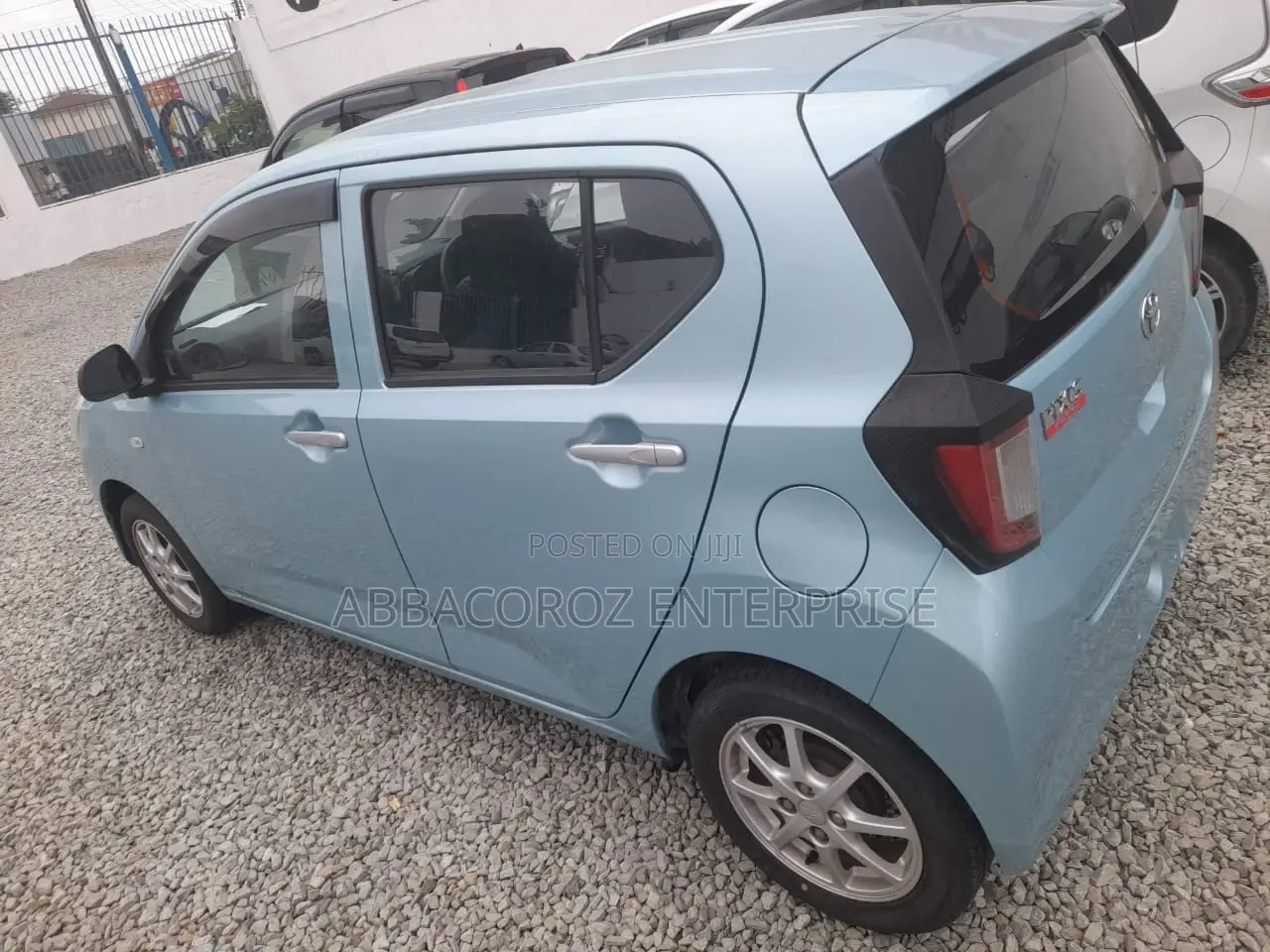 Toyota Pixis Epoch 2016 Blue