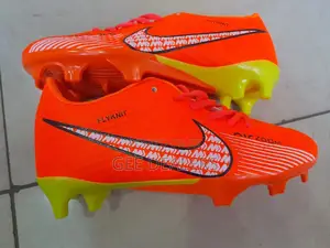Kids Soccer/Football Boots Size 35-40
