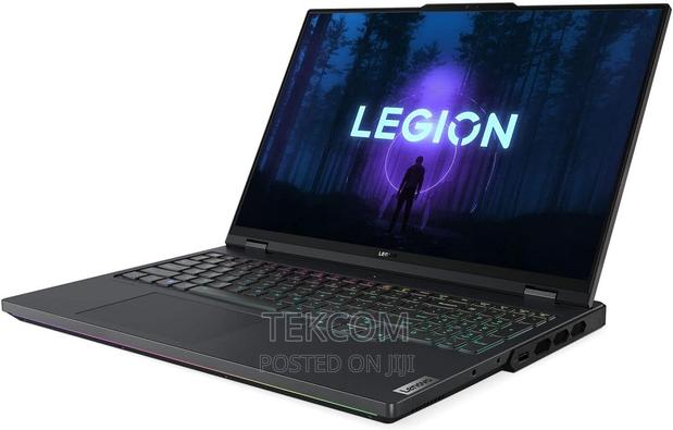 New Laptop Lenovo Legion 7 32GB Intel Core I7 SSD 1T