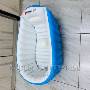 Inflatable Baby Bath Tub With Air Pump - main view