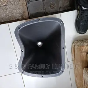 Small Oval Speaker Flair