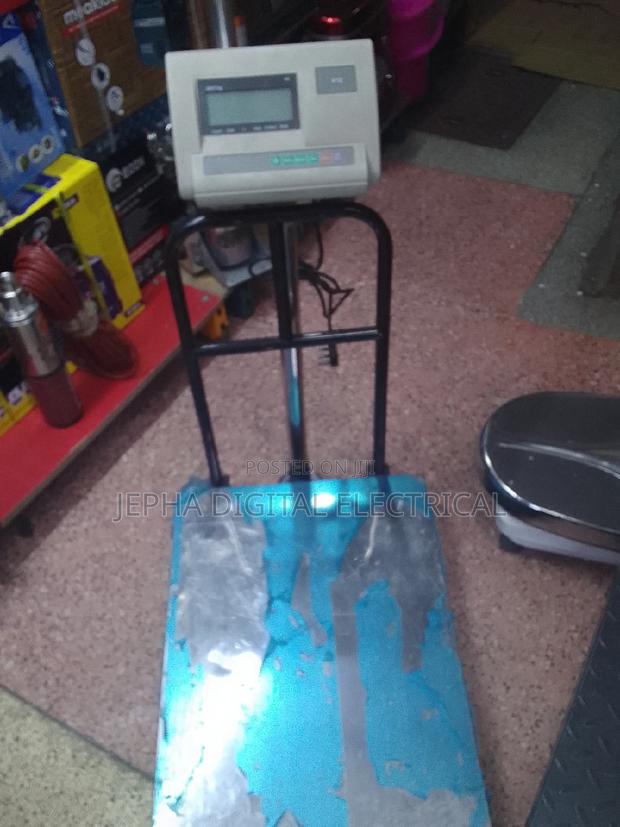 A12 Digital Scale - main view