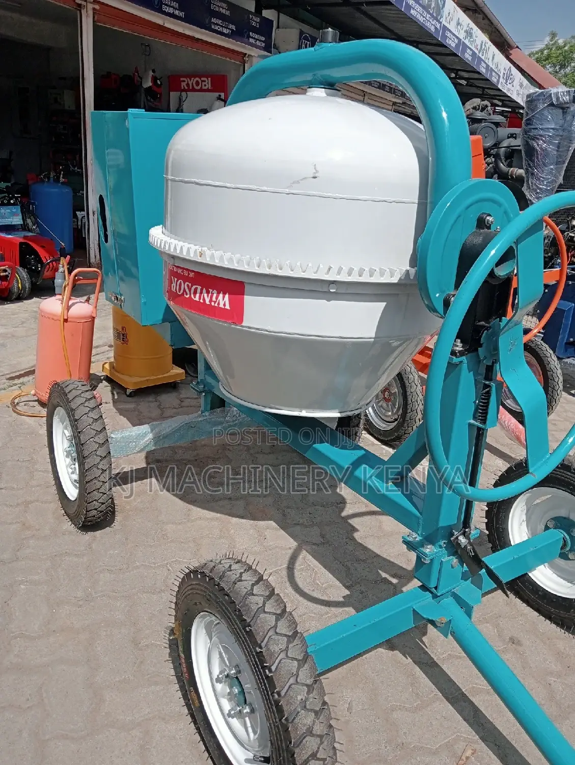 Windsor Concrete Mixer 400litres
