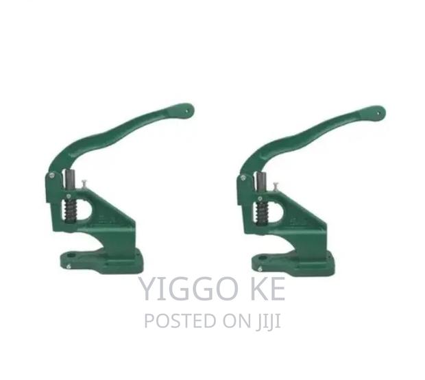 Economical Manual Eyelet Machines - thumbnail 2