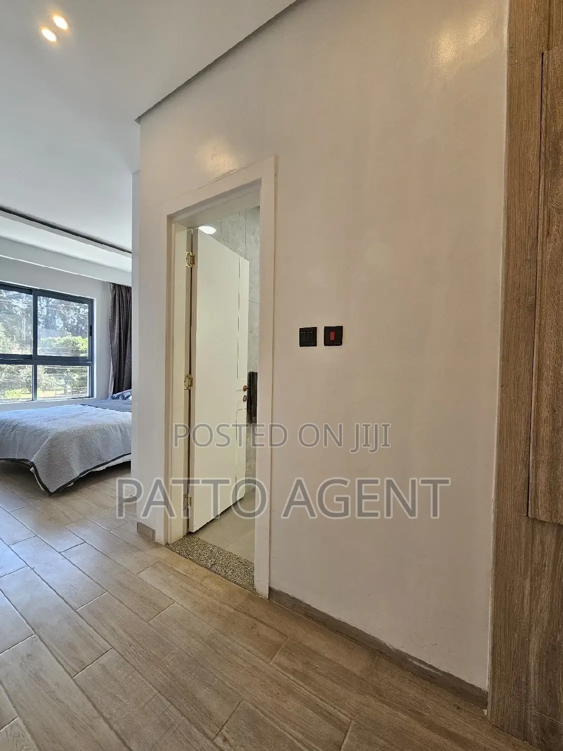 3bdrm Apartment in Lavington, Valley Arcade for sale