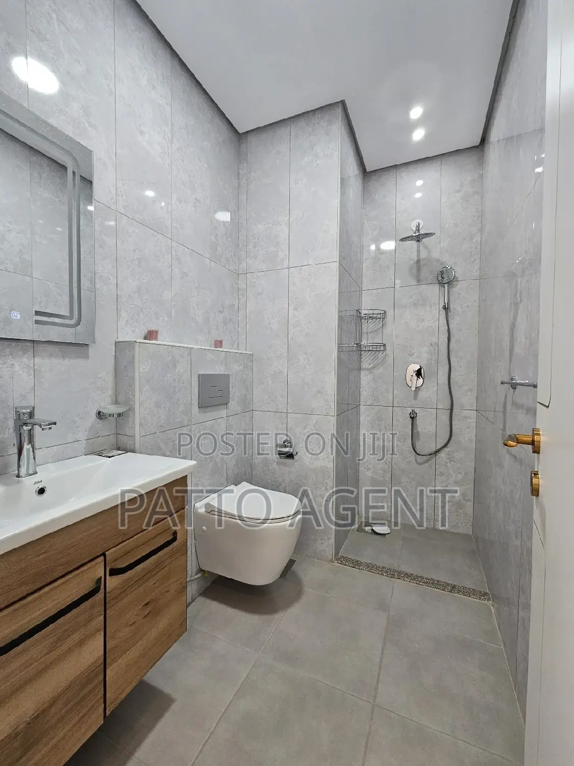 3bdrm Apartment in Lavington, Valley Arcade for sale