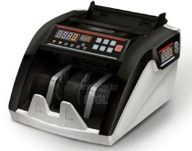 Lightwave 5 Magnetic Cash Counting Machine Black CCM- 701 - main view