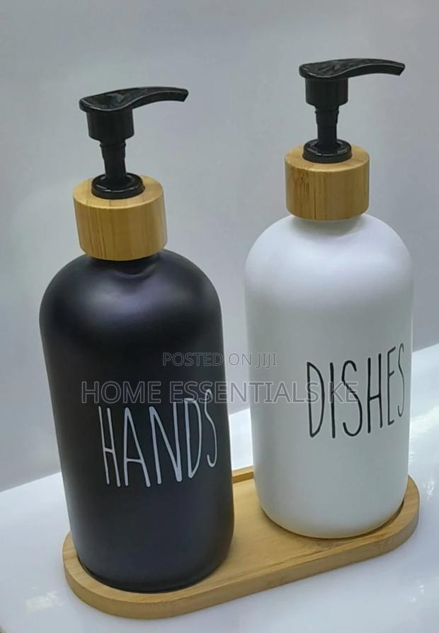 2pcs Lotion/Soap Dispenser Ceramic With a Wooden Base - thumbnail 2