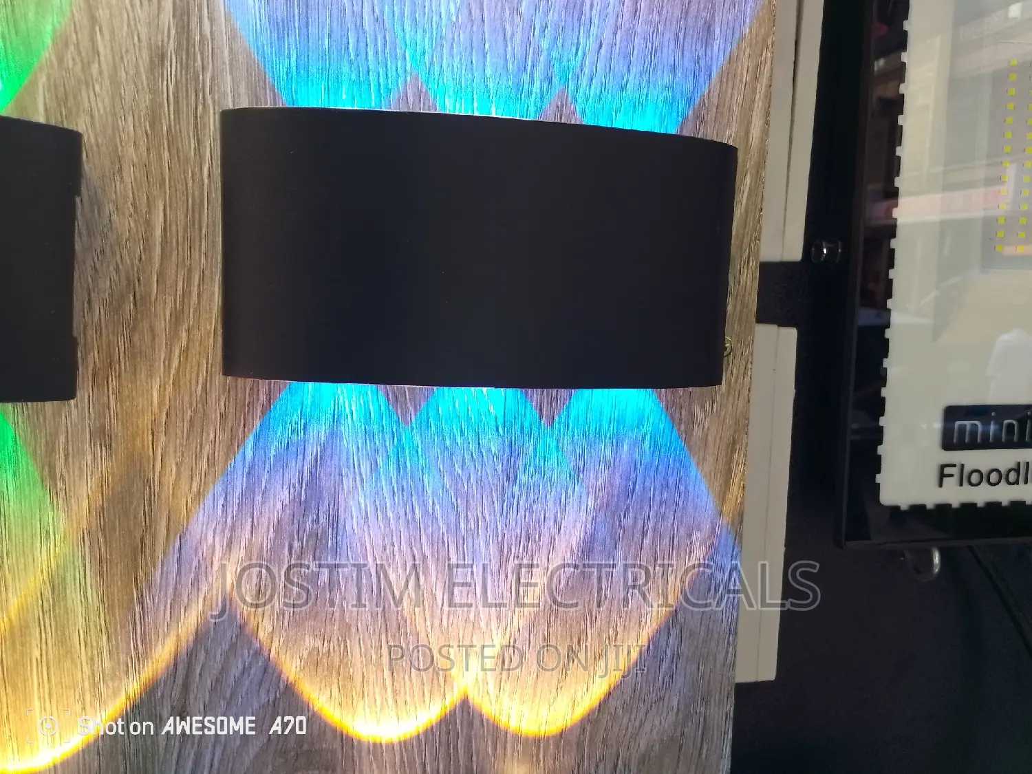 6W RGB Wall Bracket