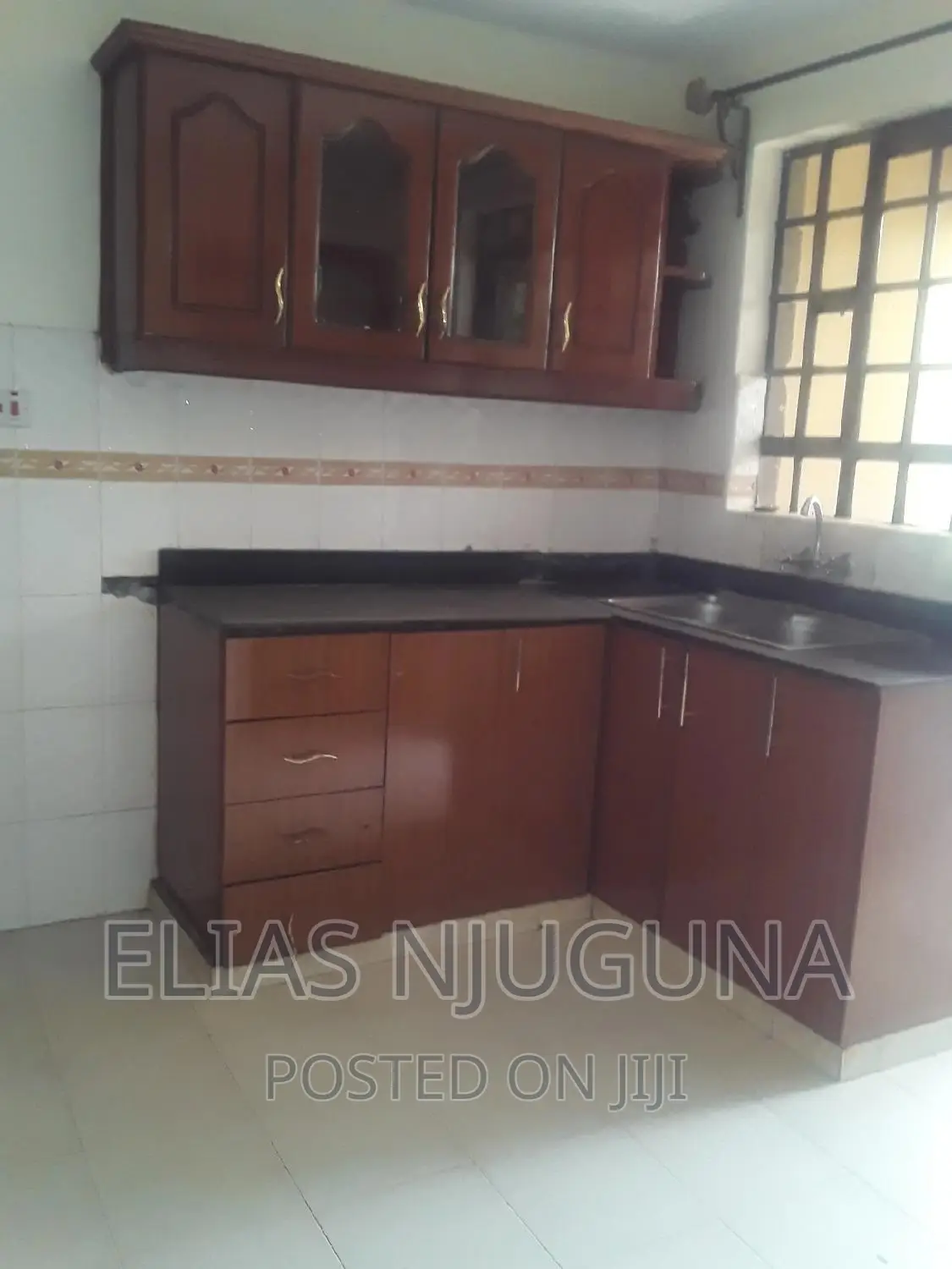 5bdrm Maisonette in Membley for rent