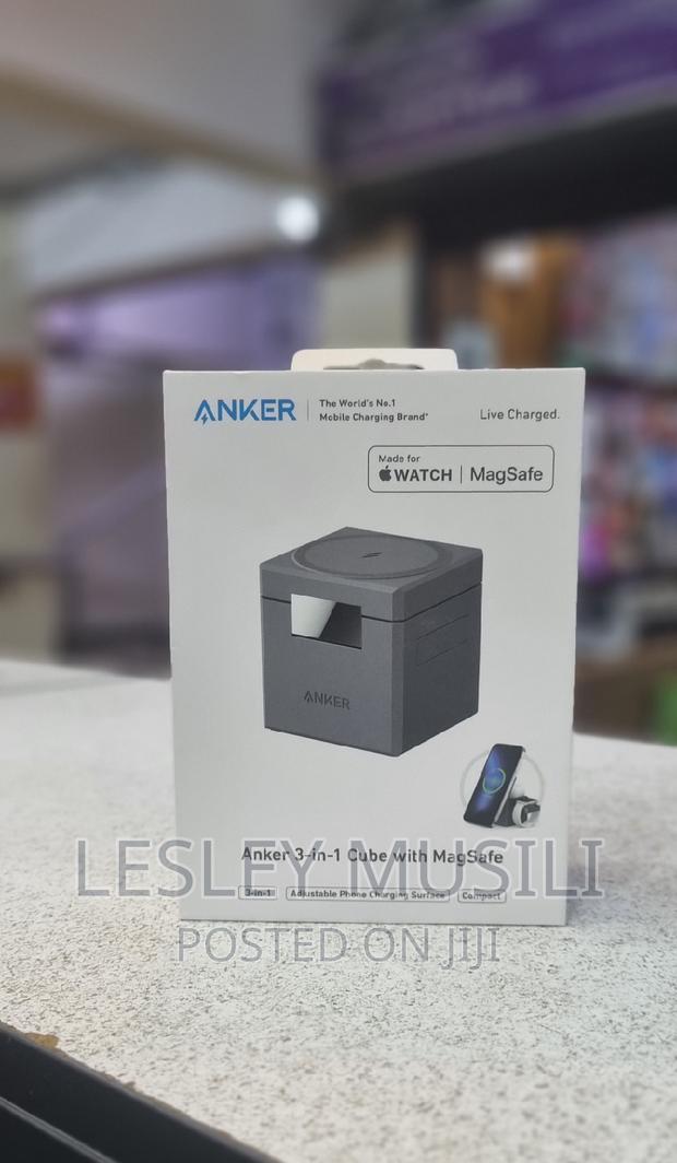 Anker 3-in-1 Cube With Magsafe(Black) - thumbnail 2