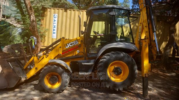 JCB 3CX Backhoe Loader- Made in England - thumbnail 2