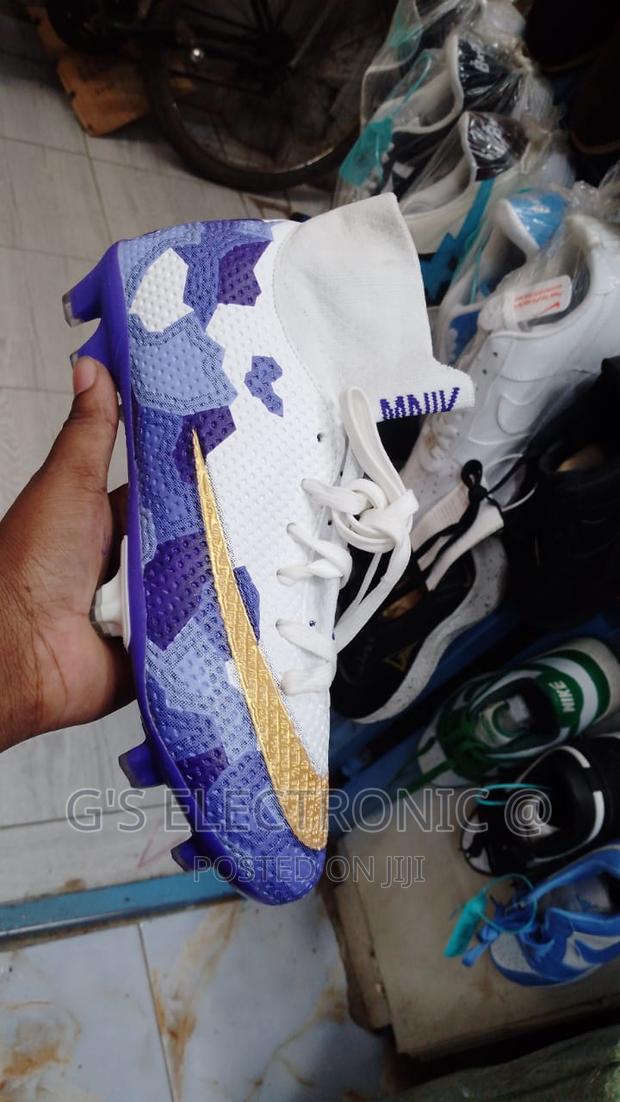 Soccer Boots /Football Boots - thumbnail 2