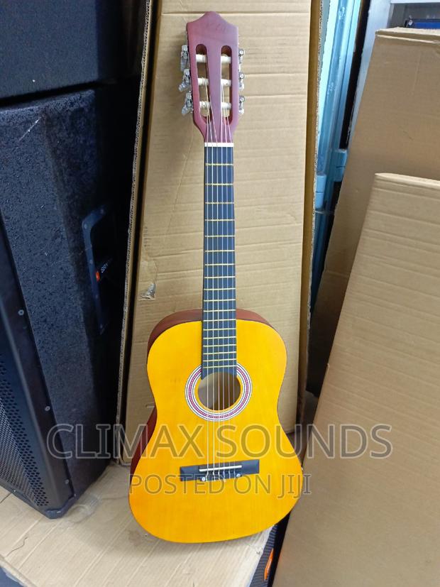 Classical Guitar Size 34 ' - main view