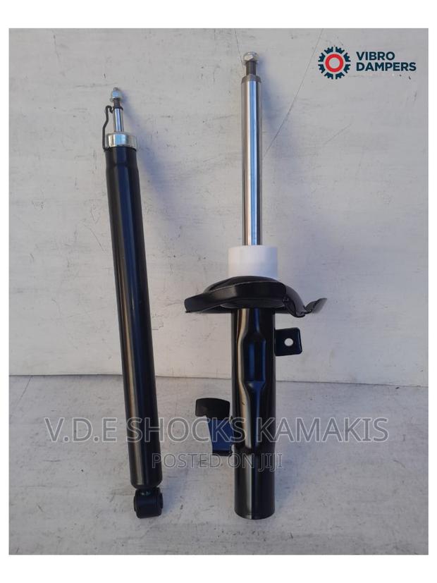 Volvo V40 Shocks - main view