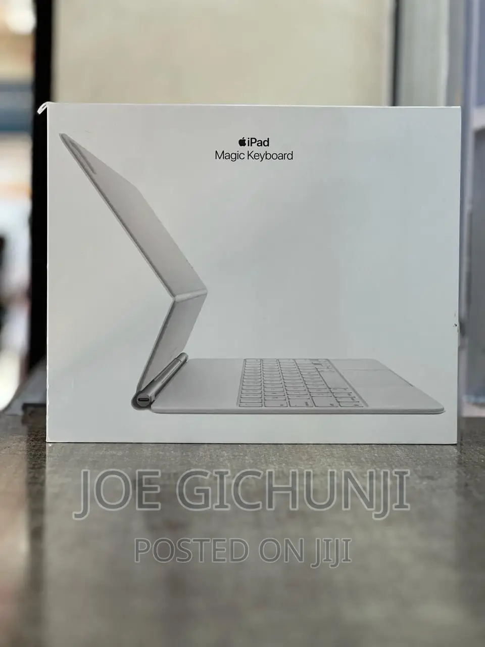 Magic Keyboard for iPad Pro 11-Inch 4th Gen)iPad Air 5th Gen