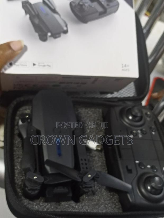 E88 Drone With Camera - thumbnail 3