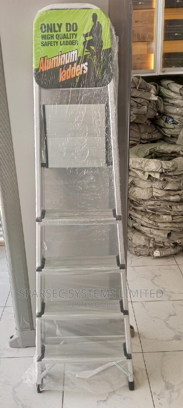 5 Steps Ladders