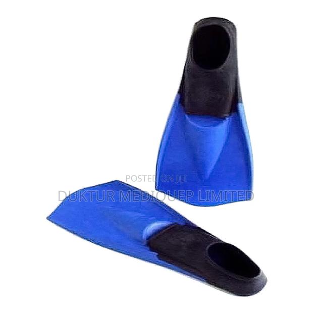 Fins With Adjustable Feet Strap Small