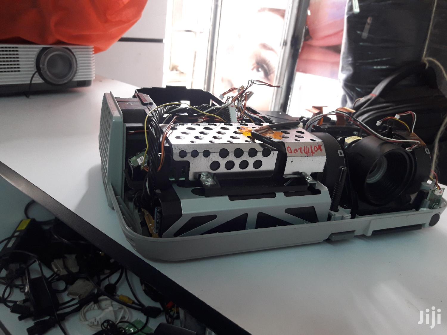 Projectors Repair And Maintenance