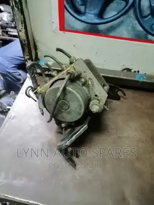 Nissan Wingroad Y12 Abs Pump