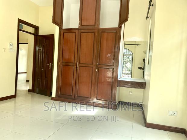 5bdrm Villa in Nyali for rent - thumbnail 18