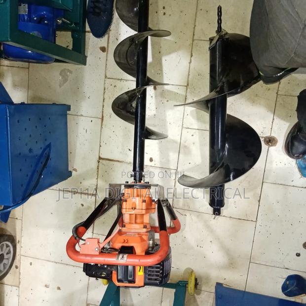 Earth Auger With Bits - thumbnail 2