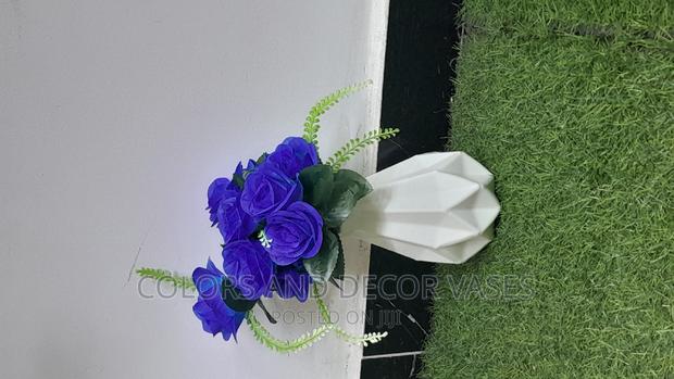 Flowers and Vase - main view