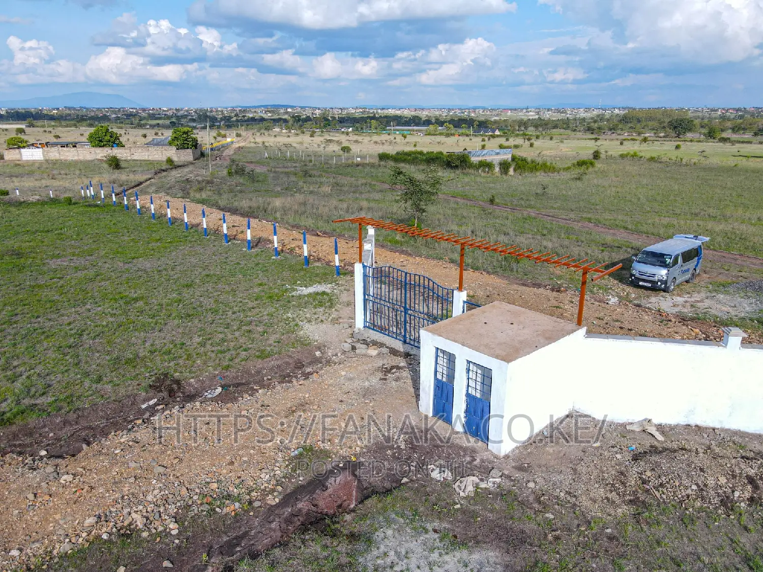 Plots for Sale in Kamulu Town^AC