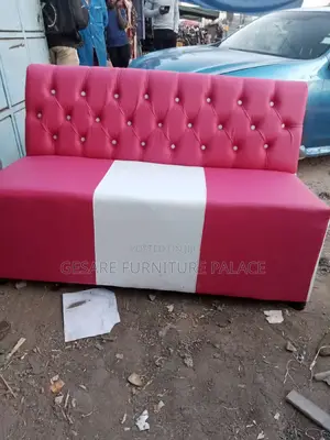 5 Feet Couch