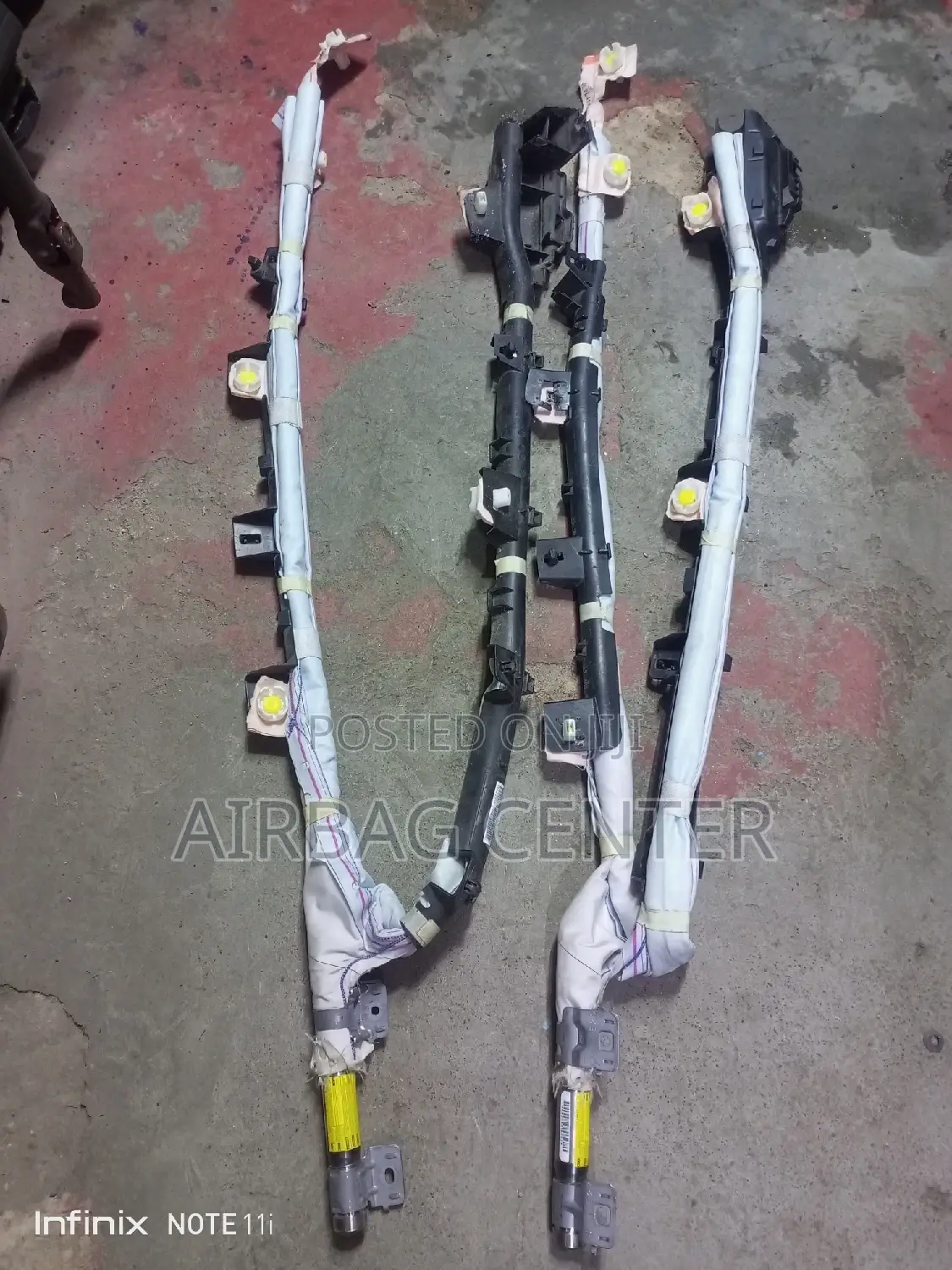 Toyota Crown Roof Airbags