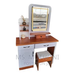 Dressing Table With LED Lighting - thumbnail 2
