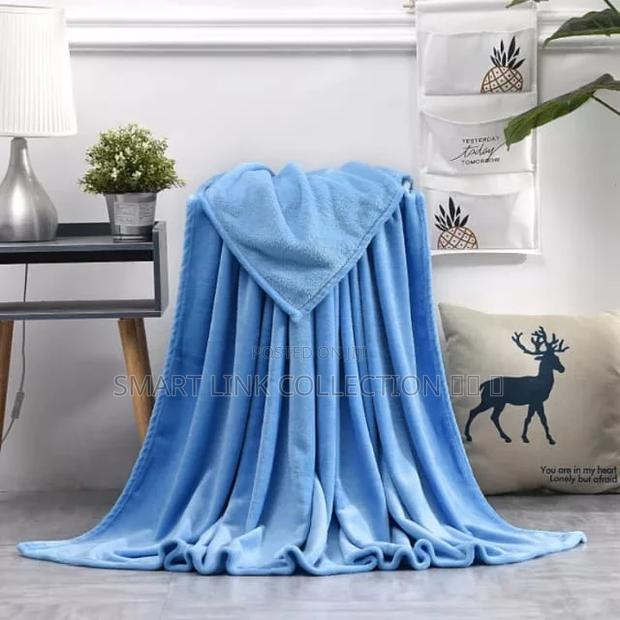Fleece Blanket - thumbnail 3