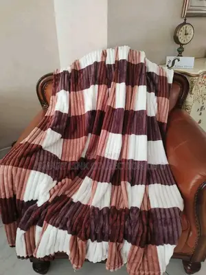 Checked Fleece Blanket