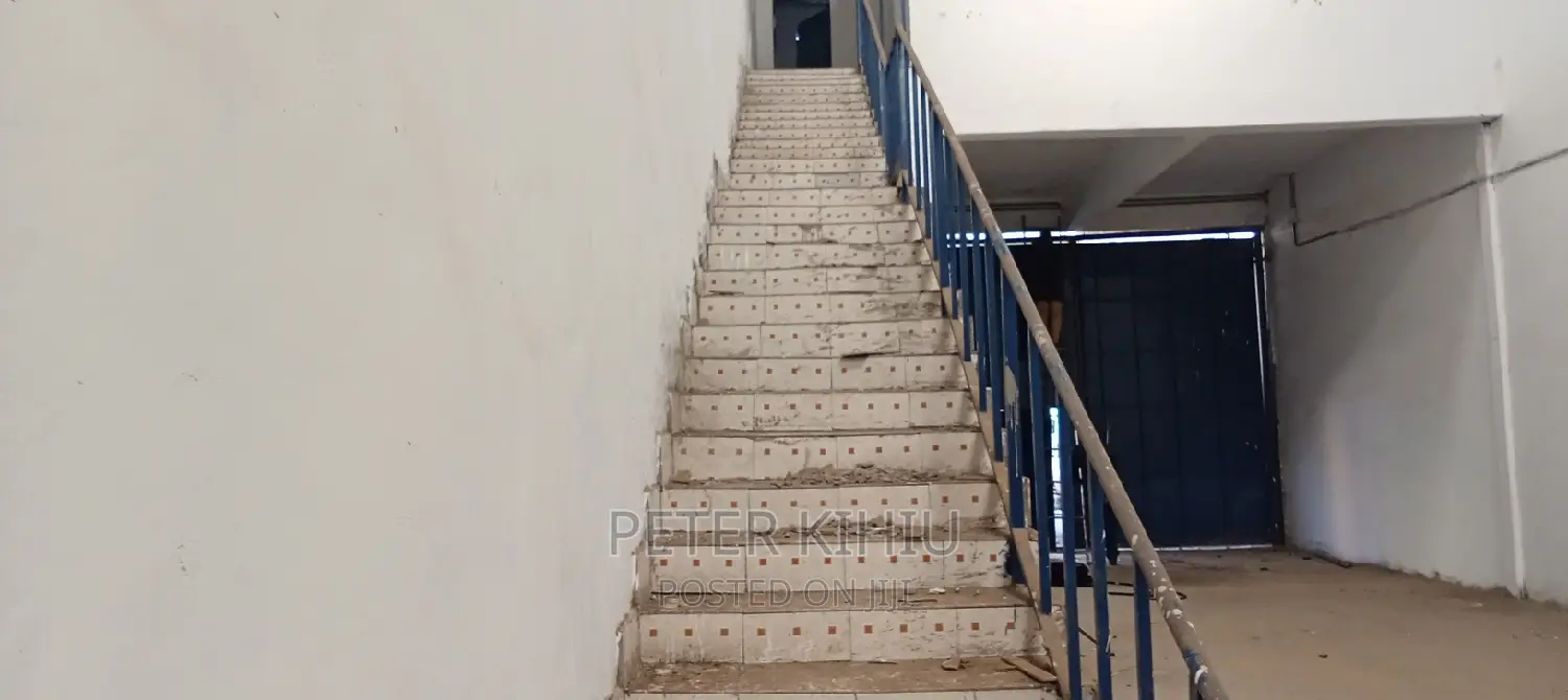 Godown to Let 4500sqft Off Lunga Lunga Rd