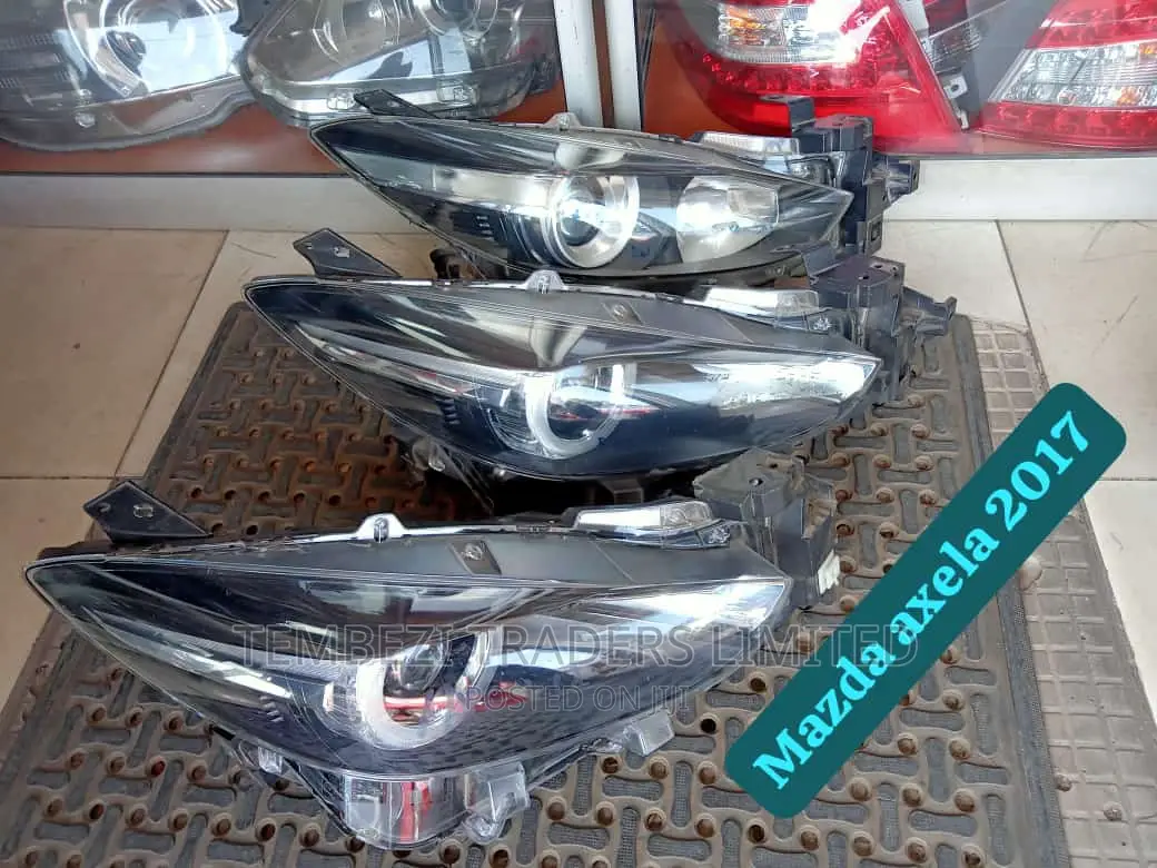 Headlights Mazda Axela 2014