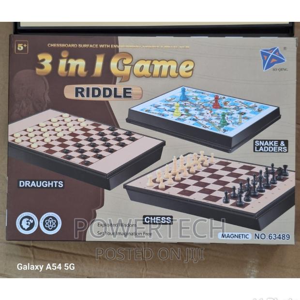 3 in 1 Chess Board . - main view